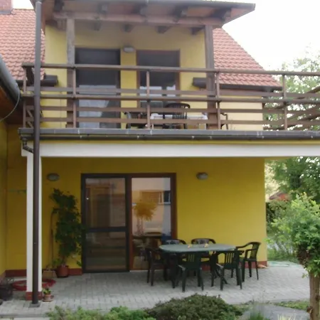 Květinová 3*